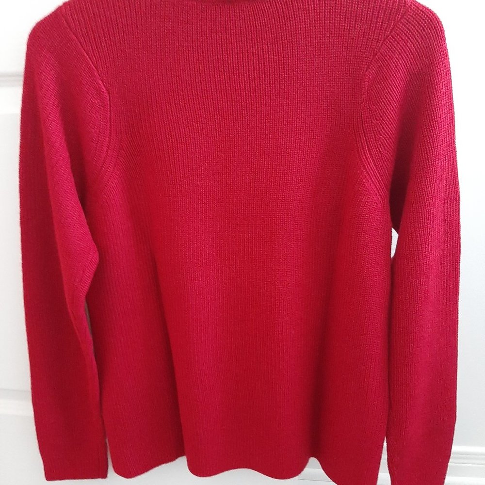 Sweater - Picture 7 of 14